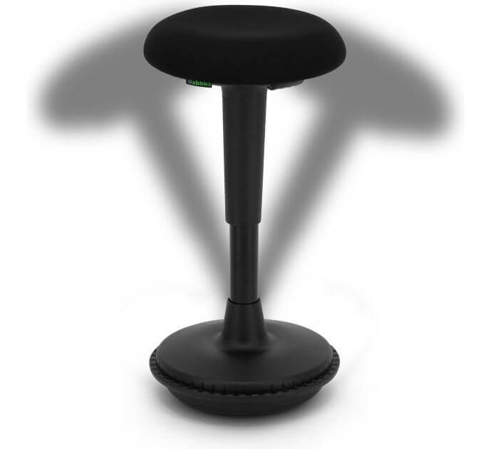 foto van de beste ergonomische wiebelkruk van wobblez die kan fungeren als bureaustoel